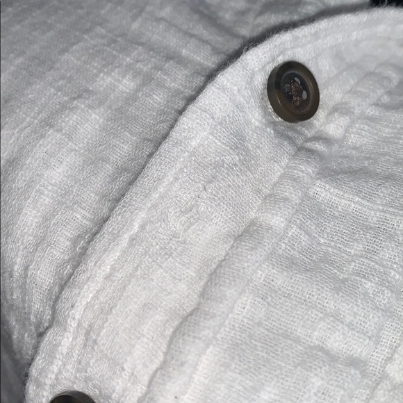 Cat & Jack White Cotton Button Down Shirt 4T EUC Beach Summer Photos - Picture 10 of 11